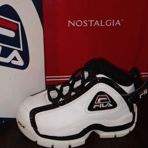 Used Grant Hill 2 size 9 in children's